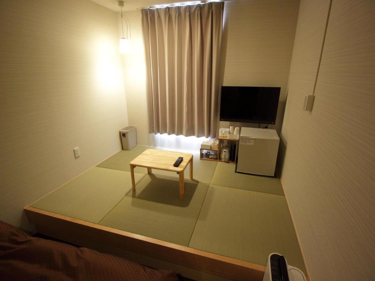 Takamatsu Century Hotel Экстерьер фото